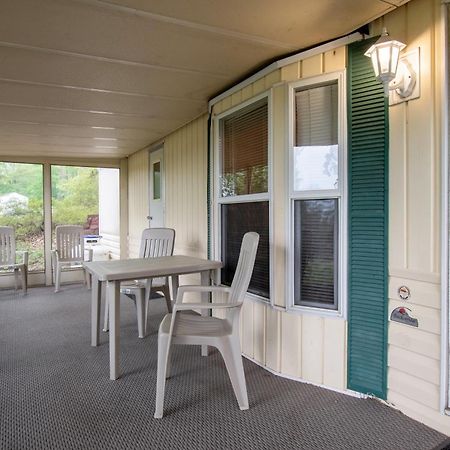 Spring Gulch Screened Park Model 6 Mount Airy Rom bilde