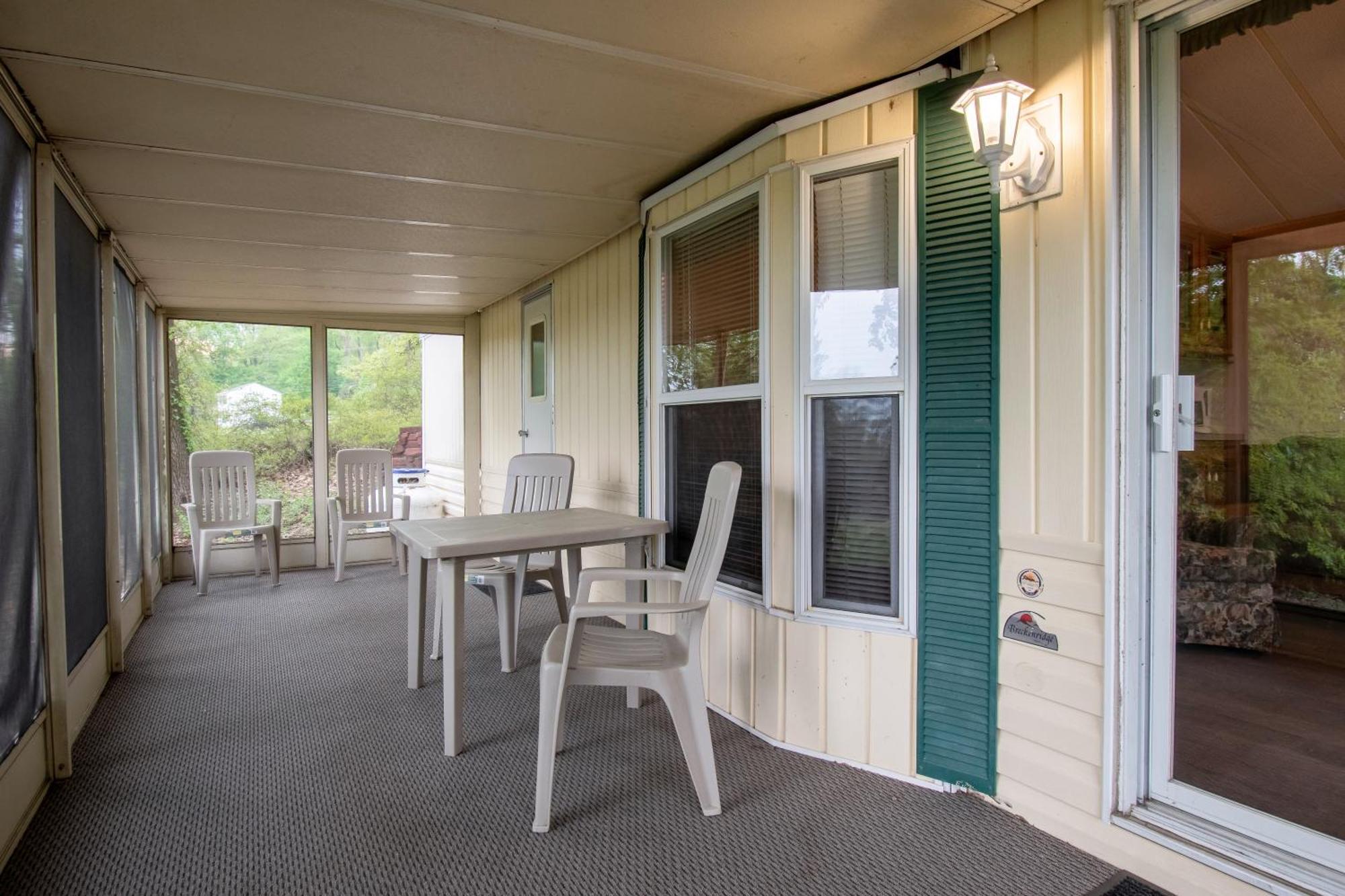 Spring Gulch Screened Park Model 6 Mount Airy Rom bilde